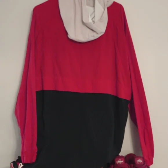 Jordan Rain jacket - Picture 2 of 2